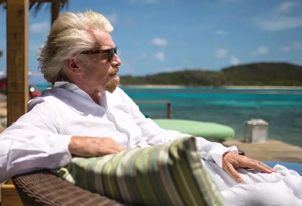 Richard Branson y la isla que compró para impresionar a su novia: una lección de audacia emprendedora